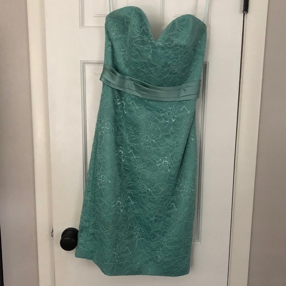 Allure Bridals Dresses & Skirts - Allure Bridal Bridesmaid Dress